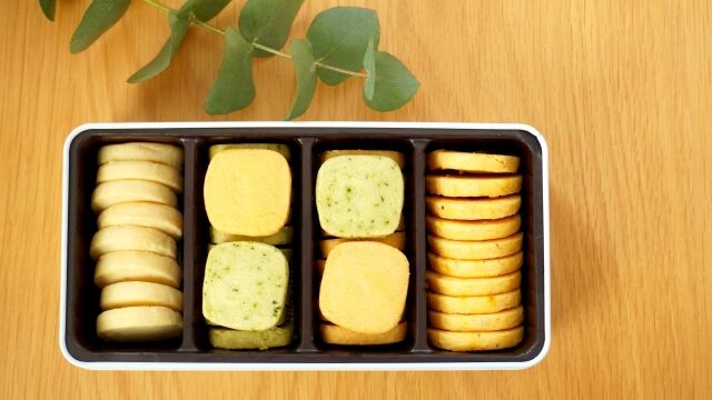 手土産を紙袋なしで渡す時の配慮