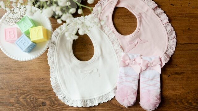 出産祝いで1万円の実用的なギフトアイデア