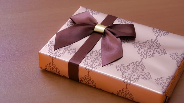 いらないプレゼントをもらって迷惑だと感じた時の表現